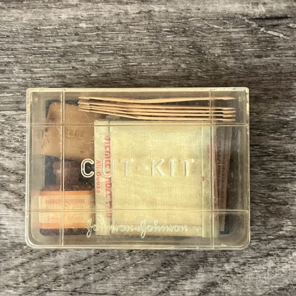 Vintage Johnson & Johnson First Aid Travel Cut Kit